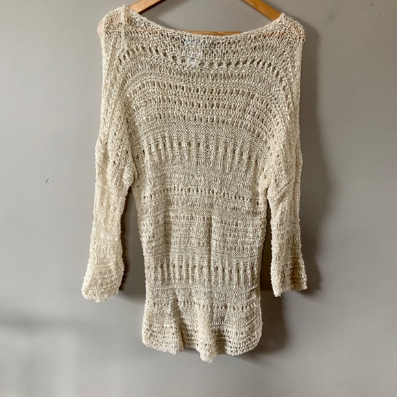 Jones New York crocheted sweater/top - Picture 2 of 3